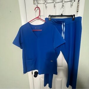 Figs Royal Blue scrub set